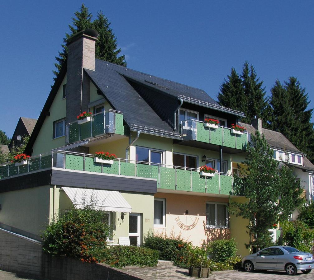 Goebel'S Ferienhaus Sonnenuhr Вилинген Екстериор снимка